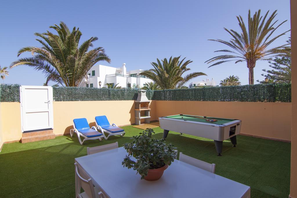 Anju Villas Los Delfines Bravo'S Apartments Corralejo Buitenkant foto