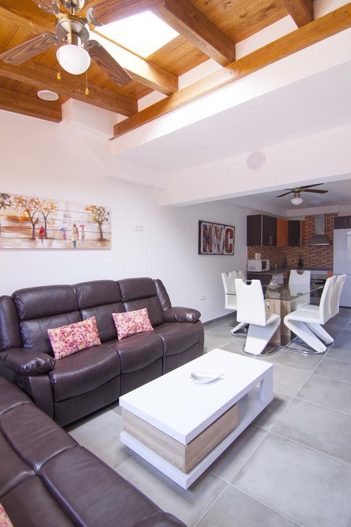 Anju Villas Los Delfines Bravo'S Apartments Corralejo Buitenkant foto